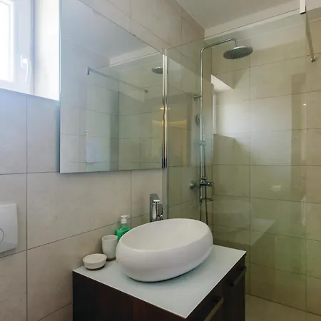 Awesome In Veliki With Sauna