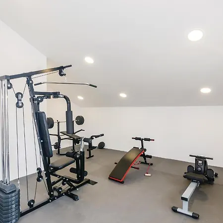 Dom wakacyjny Awesome In Veliki With Sauna *