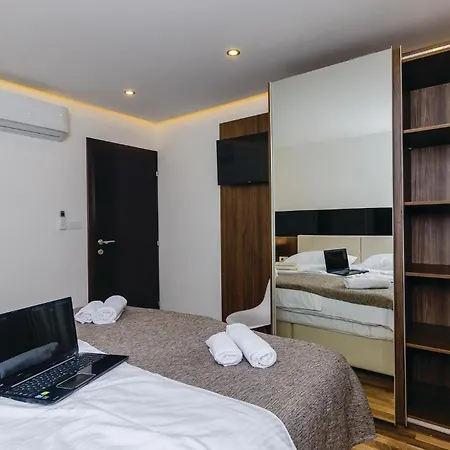 Awesome In Veliki With Sauna *